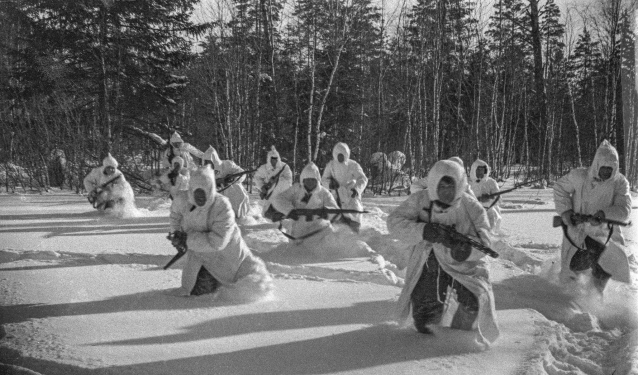 Битва под москвой 1941 года. Битва под Москвой 1941. Битва в Москве 1941. Битва под Москвой 1942. Сибирские дивизии под Москвой 1941.