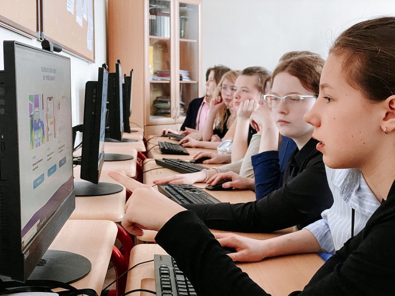 «Урок цифры» прошел в московских школах