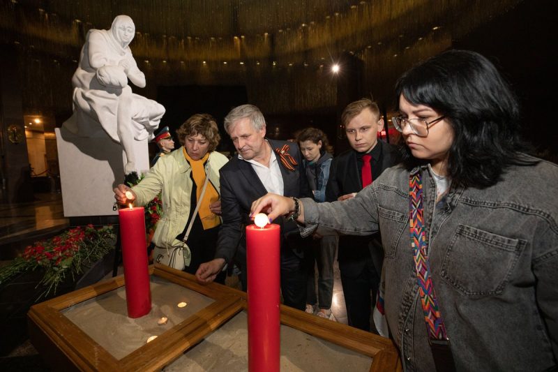 В Музее Победы более 10 тысяч человек почтили память погибших в Великой Отечественной