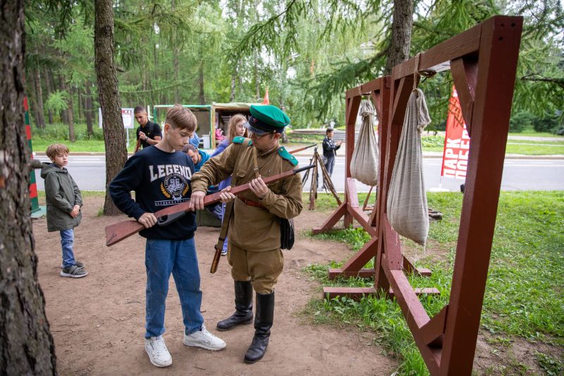 Московскому ополчению посвятят программу в парке около Музея Победы