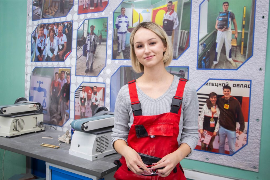 Студентка первого курса Марина Трофимова мечтает стать лучшей / Фото: Пресс-служба колледжа